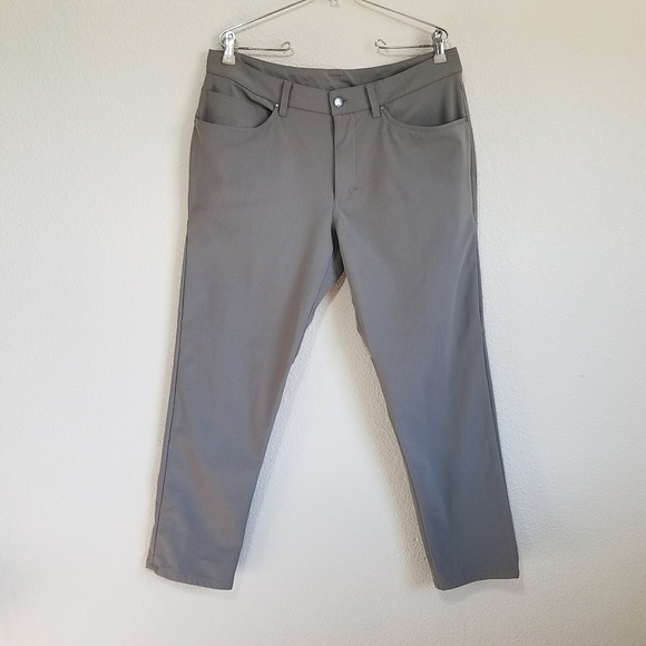 Lululemon Men's ABC Pants - Picture 1 of 11